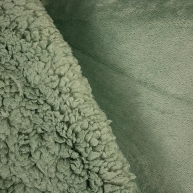 Detalhe do edredom verde